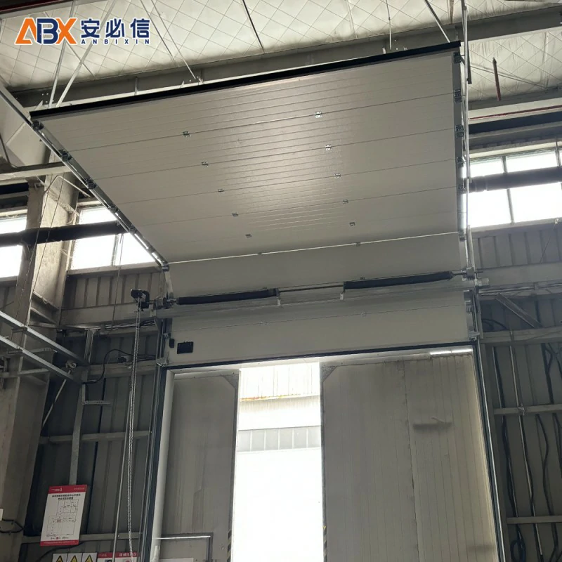 曲靖钢制提升门